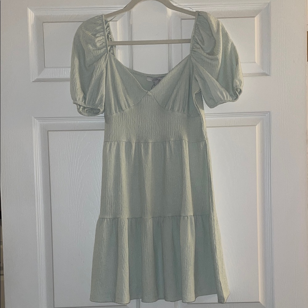 Francesca's Collections Green Tiered Puff Sleeve Sundress